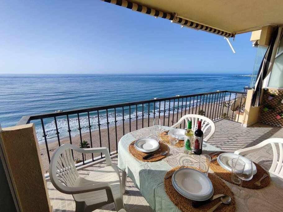 Fuengirola Frente Al Mar Apt Exterior photo